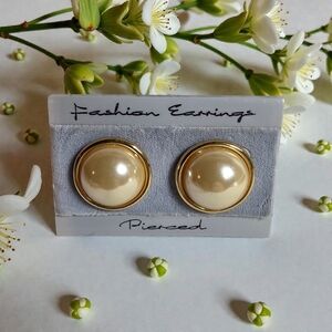 Chic Gold and Cream Button Earrings